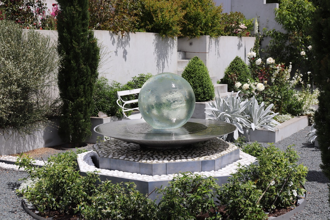 Aqualens in the Garden of the Soul: A Sanctuary of Reflection