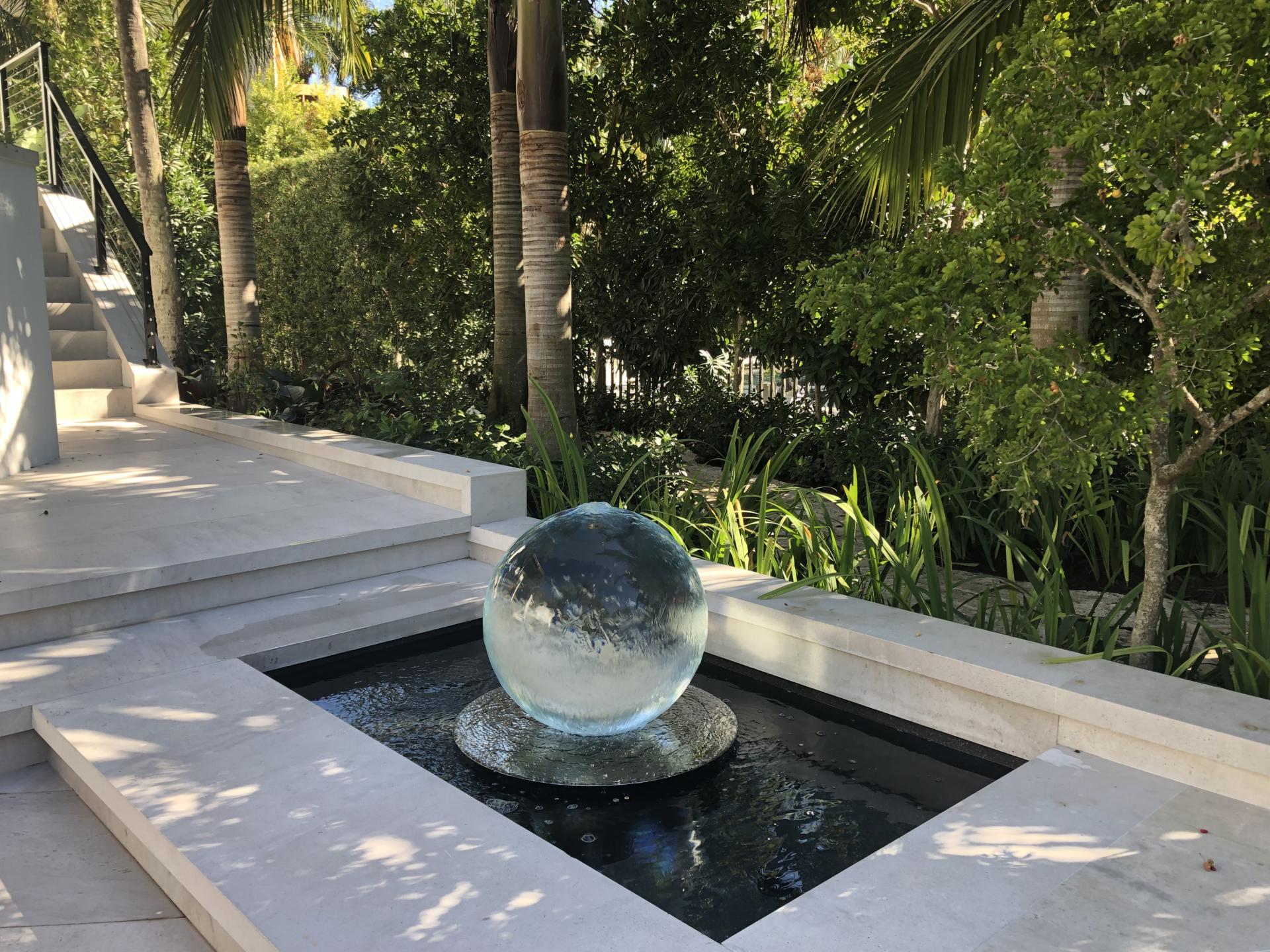 Aqualens Sphere and Platform Only